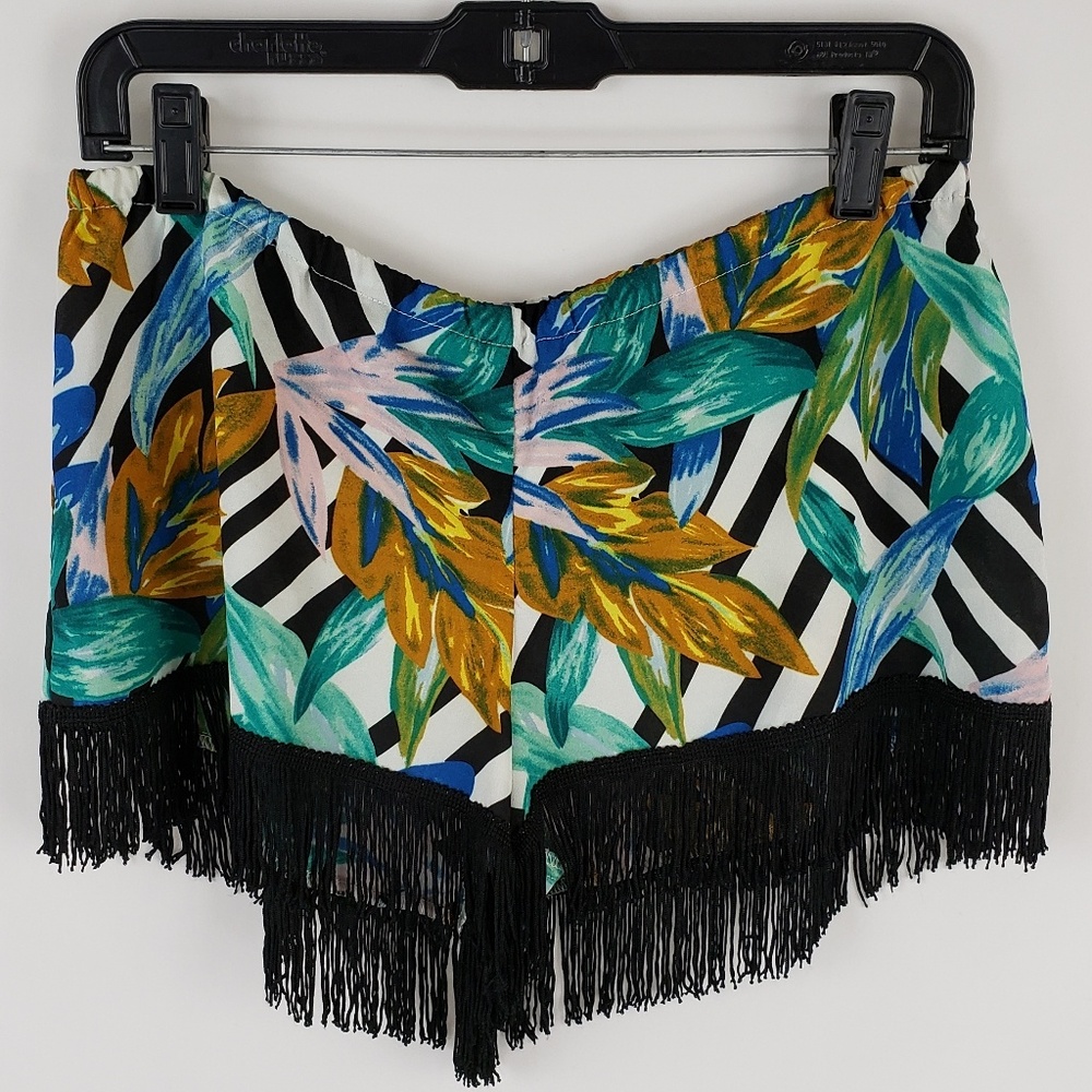 Show me your Mumu Womens Shorts Size Small EUC